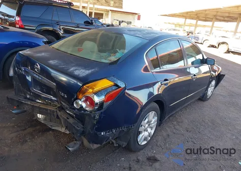 2011 Nissan Altima 2.5 S z USA, uszkodzony, nr VIN 1N4AL2AP5BN496234